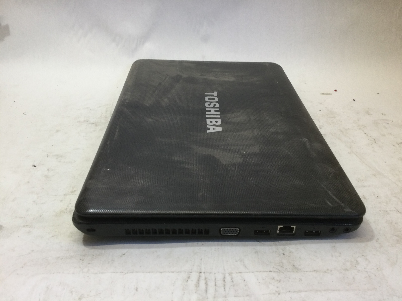 TOSHIBA SATELLITE C655-S5082 – BOOTS TO BIOS – INTEL CELERON – 2GB RAM -READ-BB