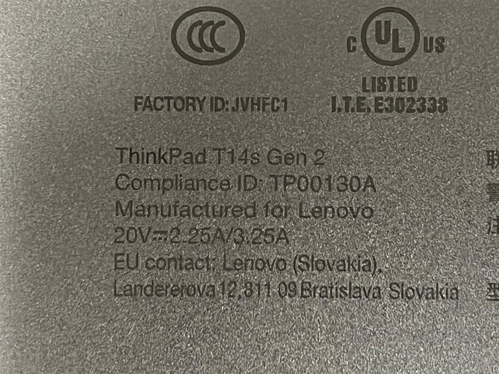 Lenovo ThinkPad T14s Gen 2i i5-1135G7 2.40GHz 16GB DDR4 512GB W11 PRO 14″ Laptop