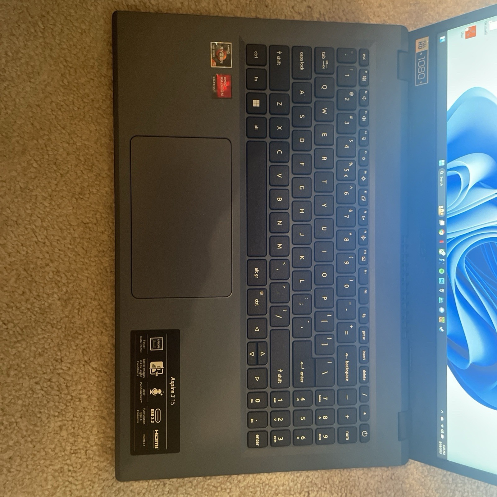 Acer Aspire 3 Laptop 15.6″ FHD Touch Display AMD Ryzen 5 8GB RAM 512GB SSD Win11