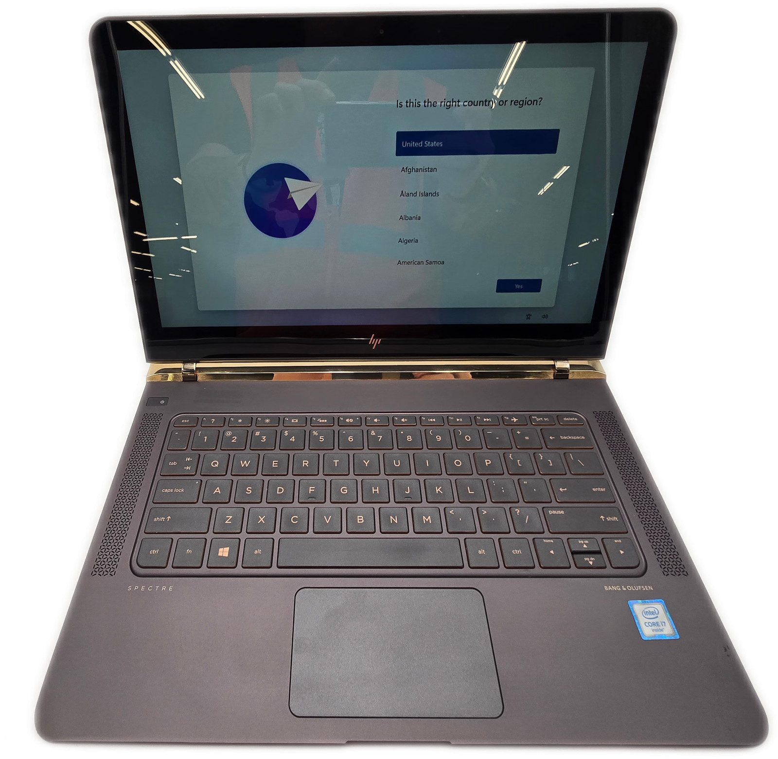 HP Spectre i7 6th Gen 256GB SSD 8GB RAM Windows 11 Home