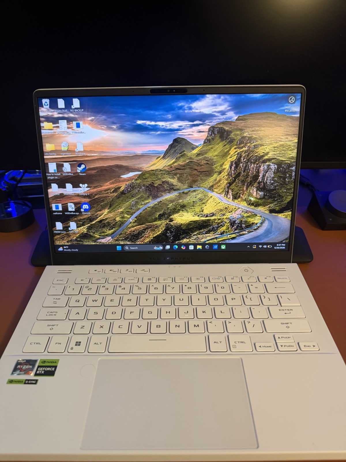 ASUS ROG Zephyrus G14 GA402NU 14in Ryzen 7 7735HS 16GB 1TB RTX 4050 White W11