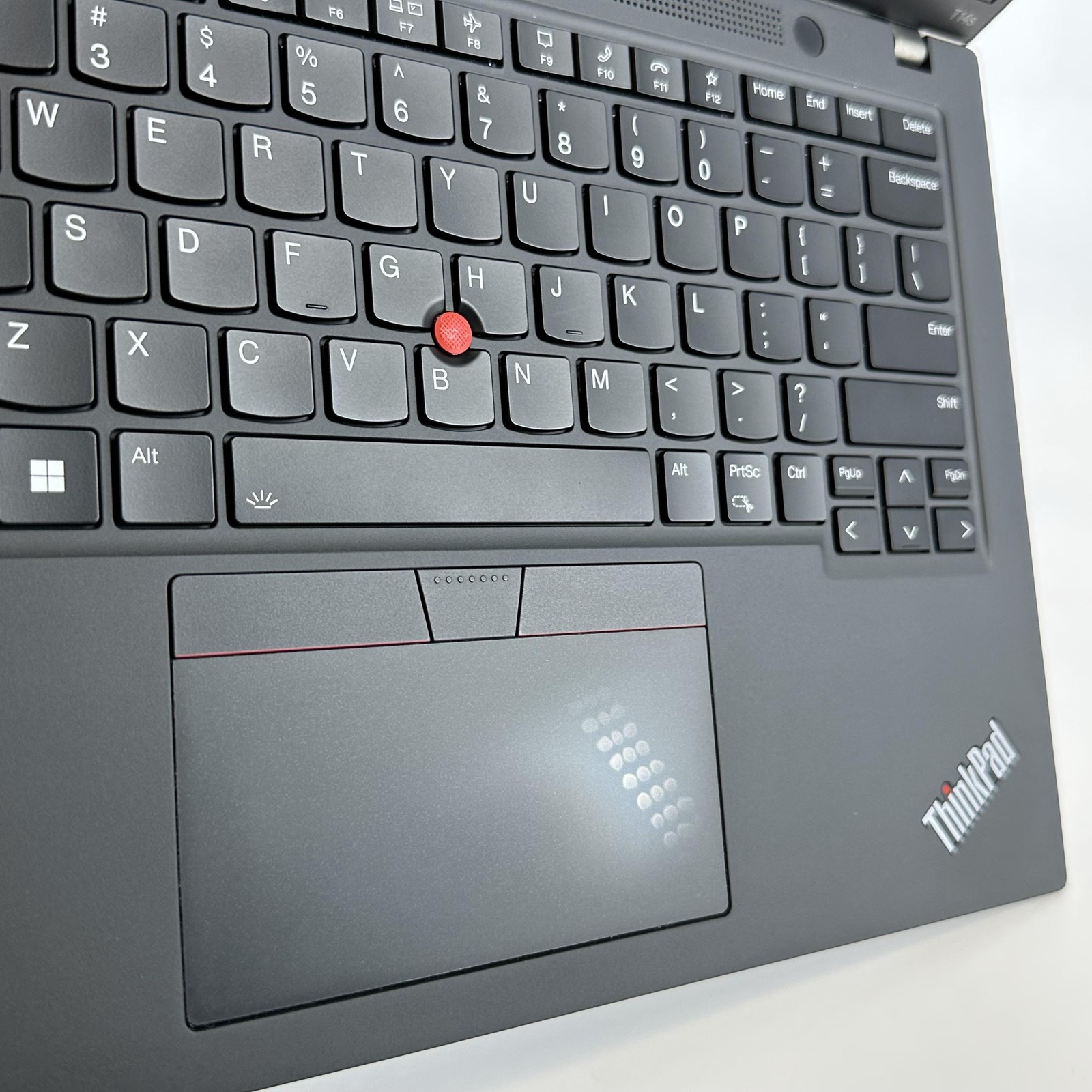 Lenovo ThinkPad T14s Gen 3 FHD+ TOUCH 2.2 GHz i7-1270P 16GB 512GB SSD Very Good