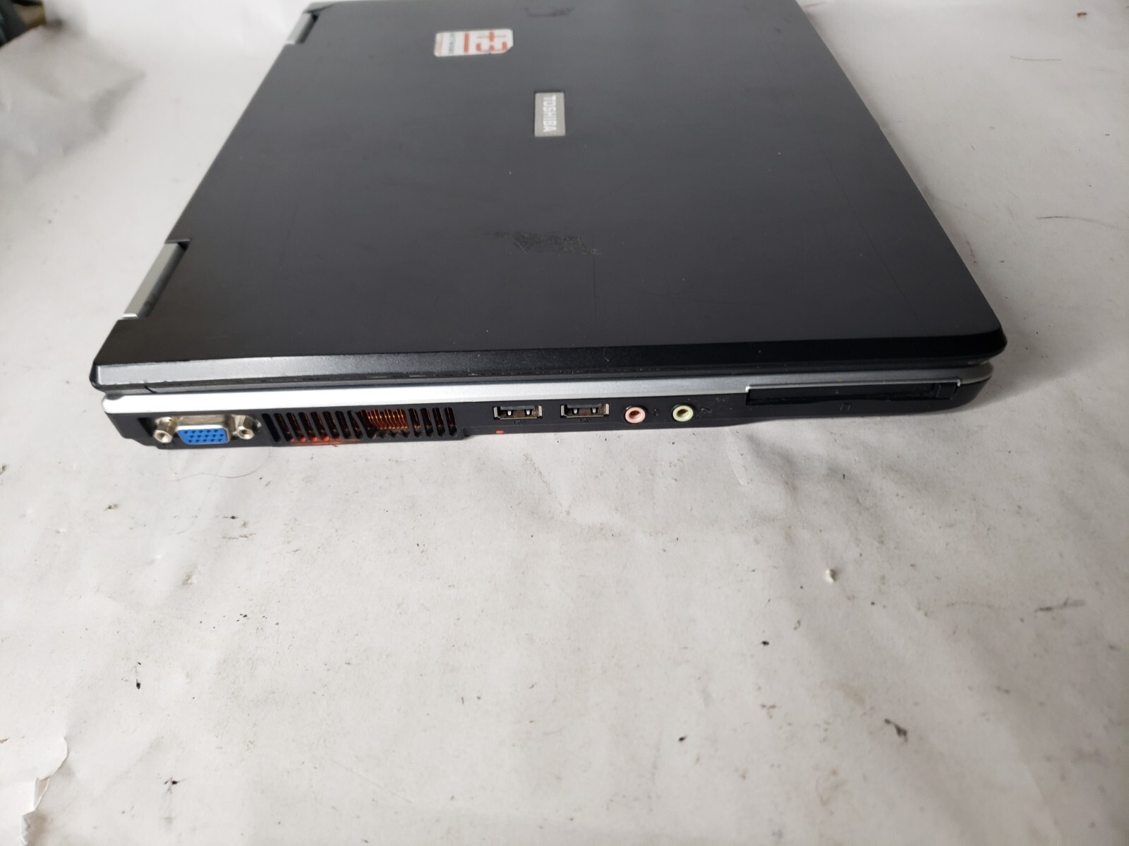 toshiba satellite l25-s1196 intel celeron@1.40ghz 768mb ram 40gb hdd