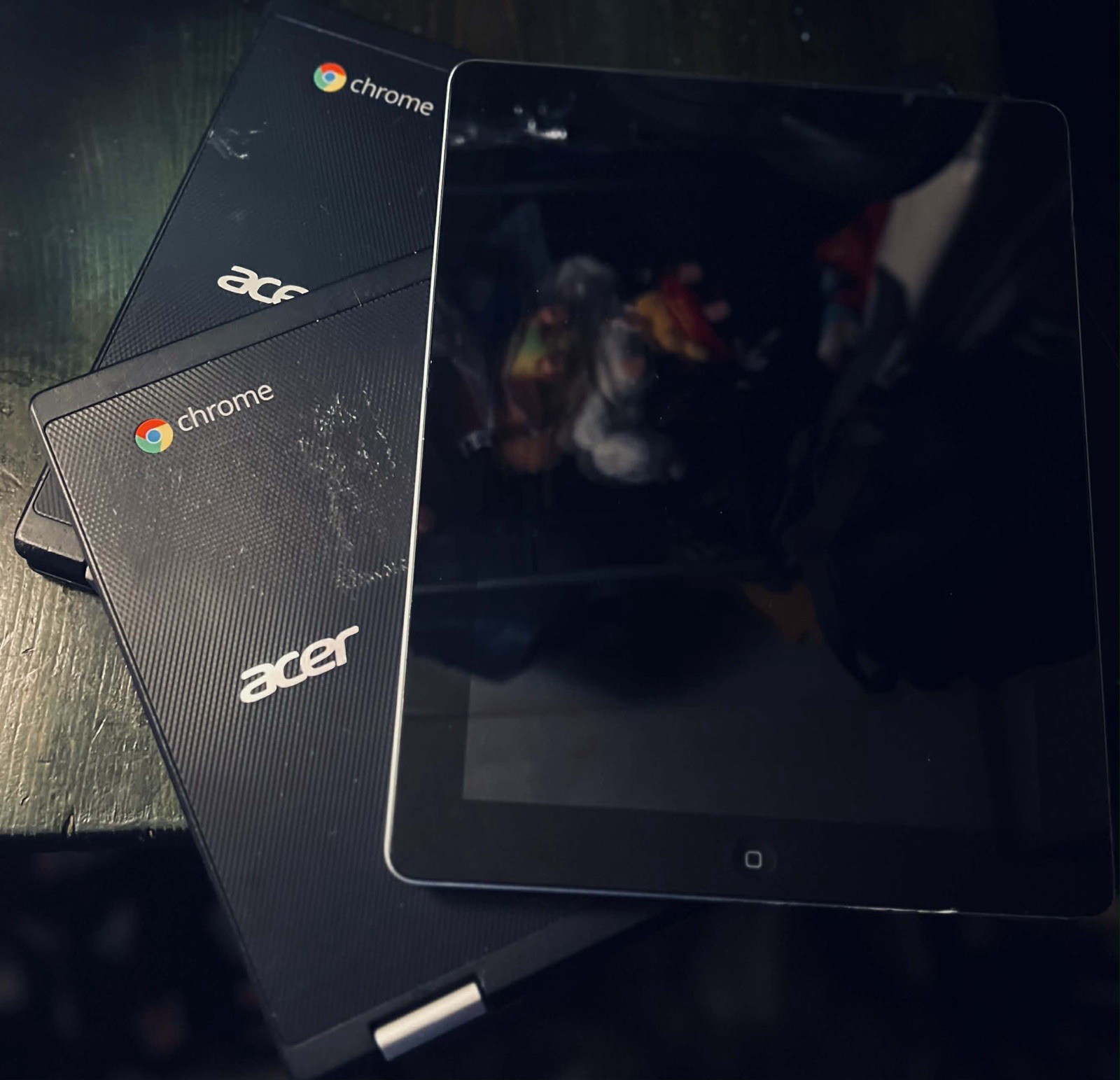 2 Acer Laptops and 1 Apple IPad