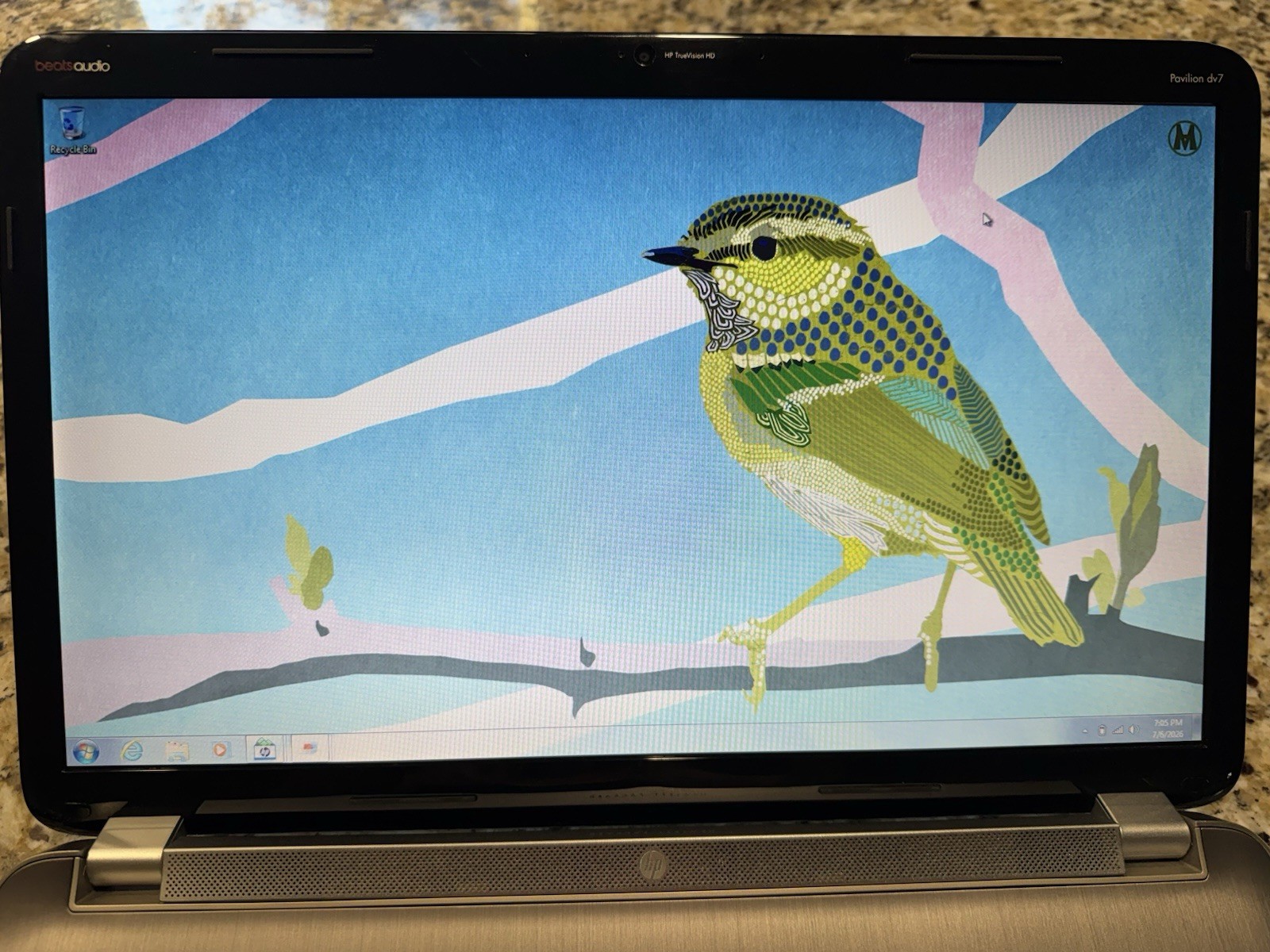 HP DV7- 6c23ci 17.3″ Notebook 6GB RAM AMD A8-3520M with Radeon HD 1.60GHz