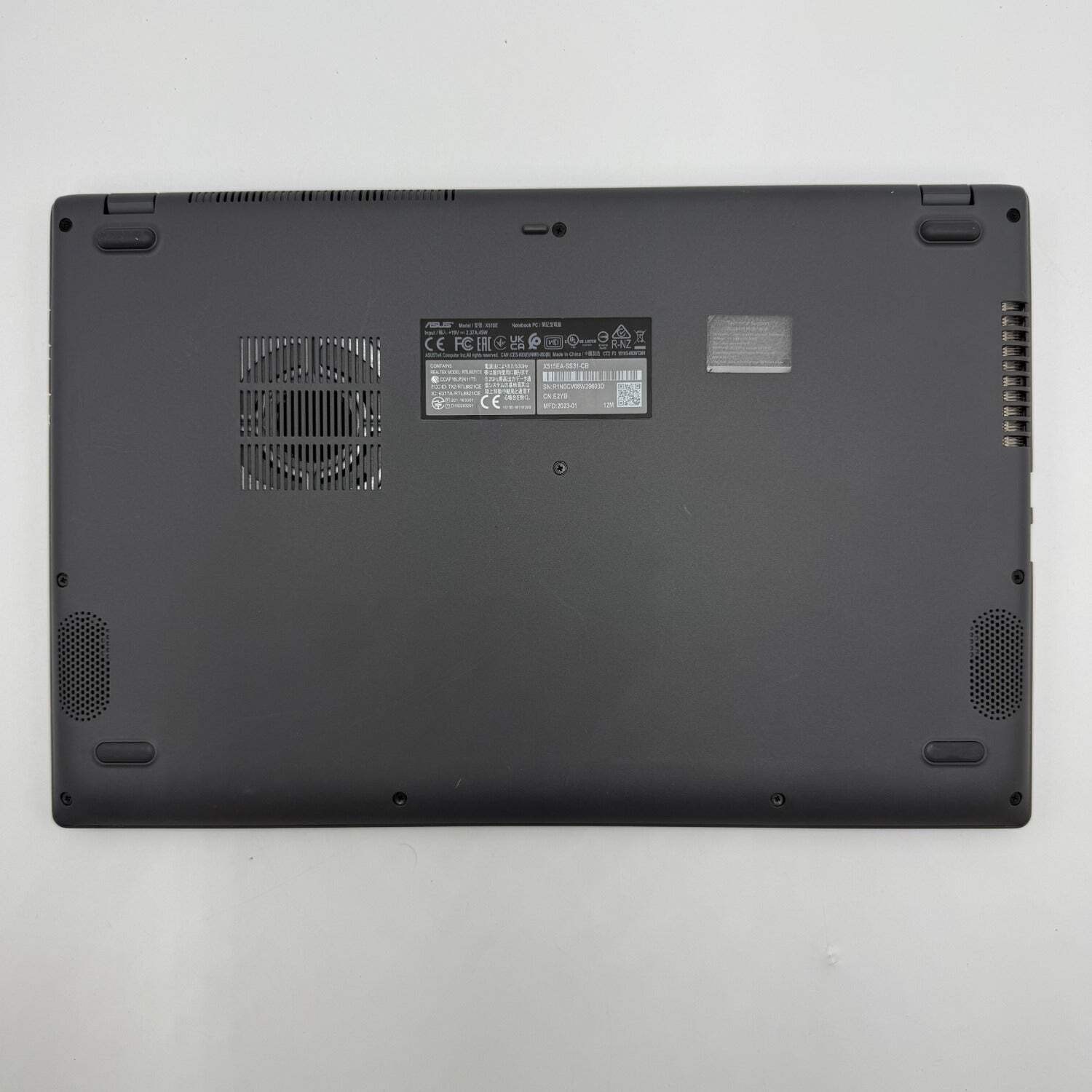 Asus Vivobook 15 X515EA-SS31-CB 15.6″ i3-1115G4 3.0GHz 8GB RAM 512GB SSD