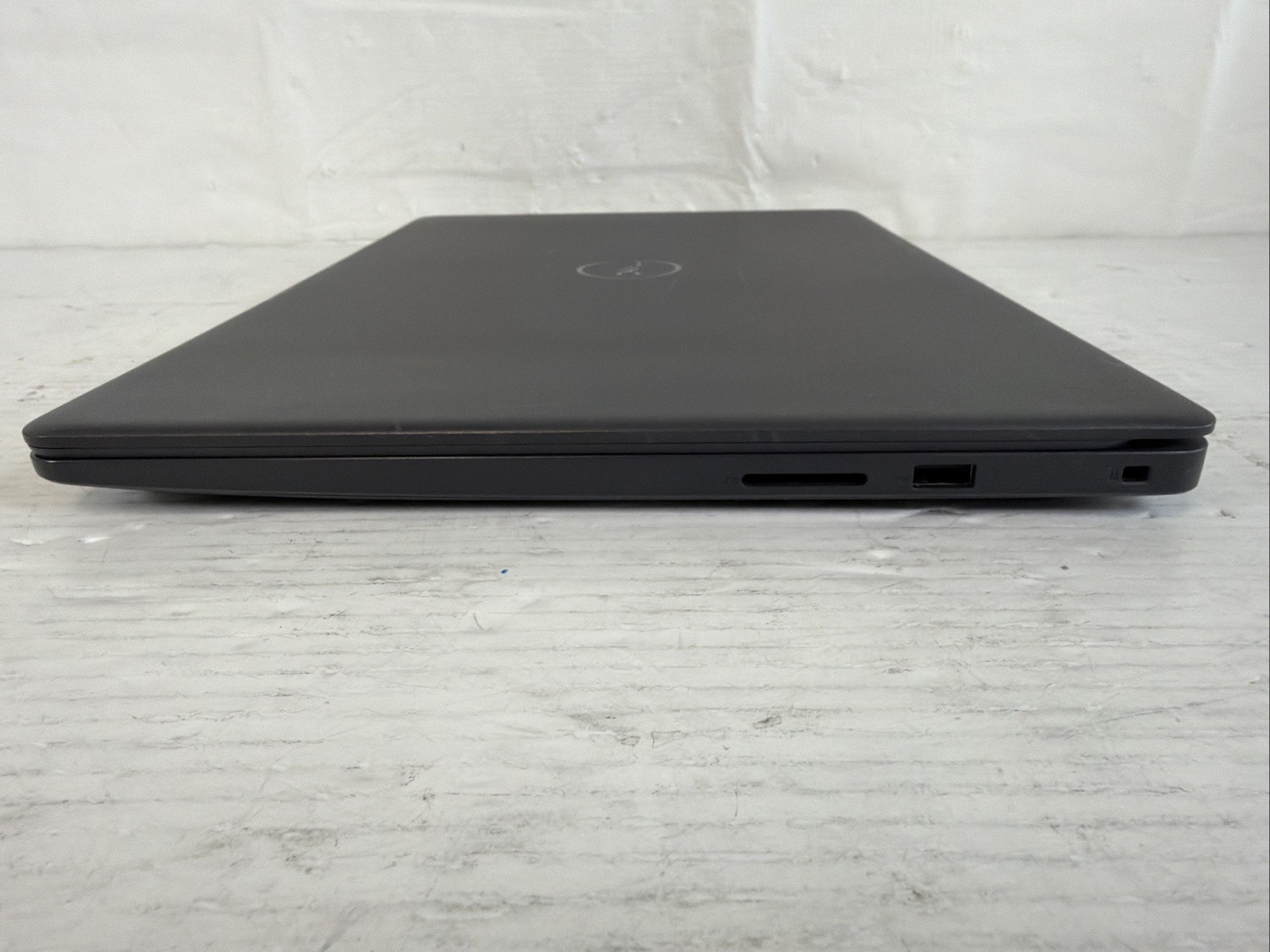 Dell Inspiron 15 3000 15.6 Intel Celeron N4020 /4GBRAM/Bad Screen/Good Battery