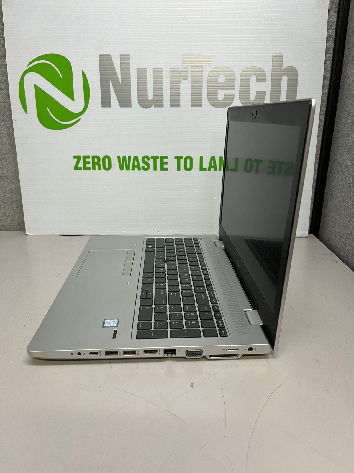 HP ProBook 650 G4 15.6″ i7-8850H 2.6GHz 16GB/512GB m2 SSD UBUNTU Laptop[BIOS] AC