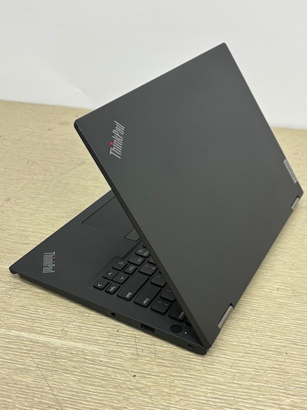 Lenovo ThinkPad X13 Yoga Gen 2 i5-1135G7 16GB 512GB SSD W11P Laptop (no touch)