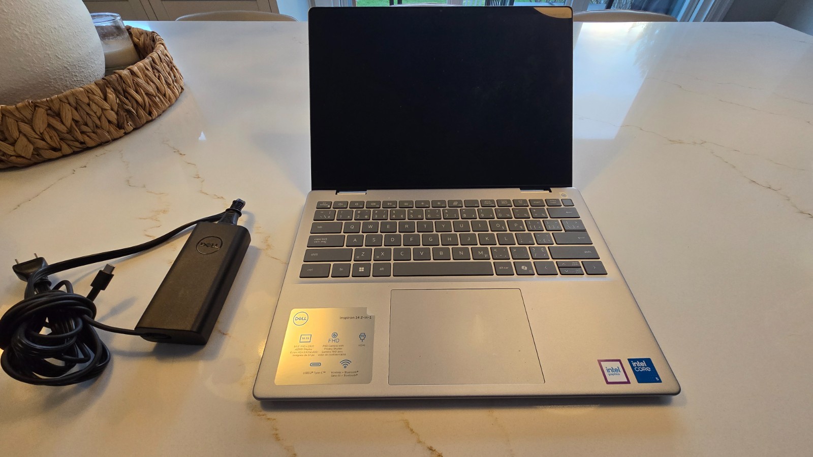 Dell Inspiron 14 7440 2-in-1 14″ FHD+ Touch Intel Core 5 120U 16GB DDR5 RAM 1TB