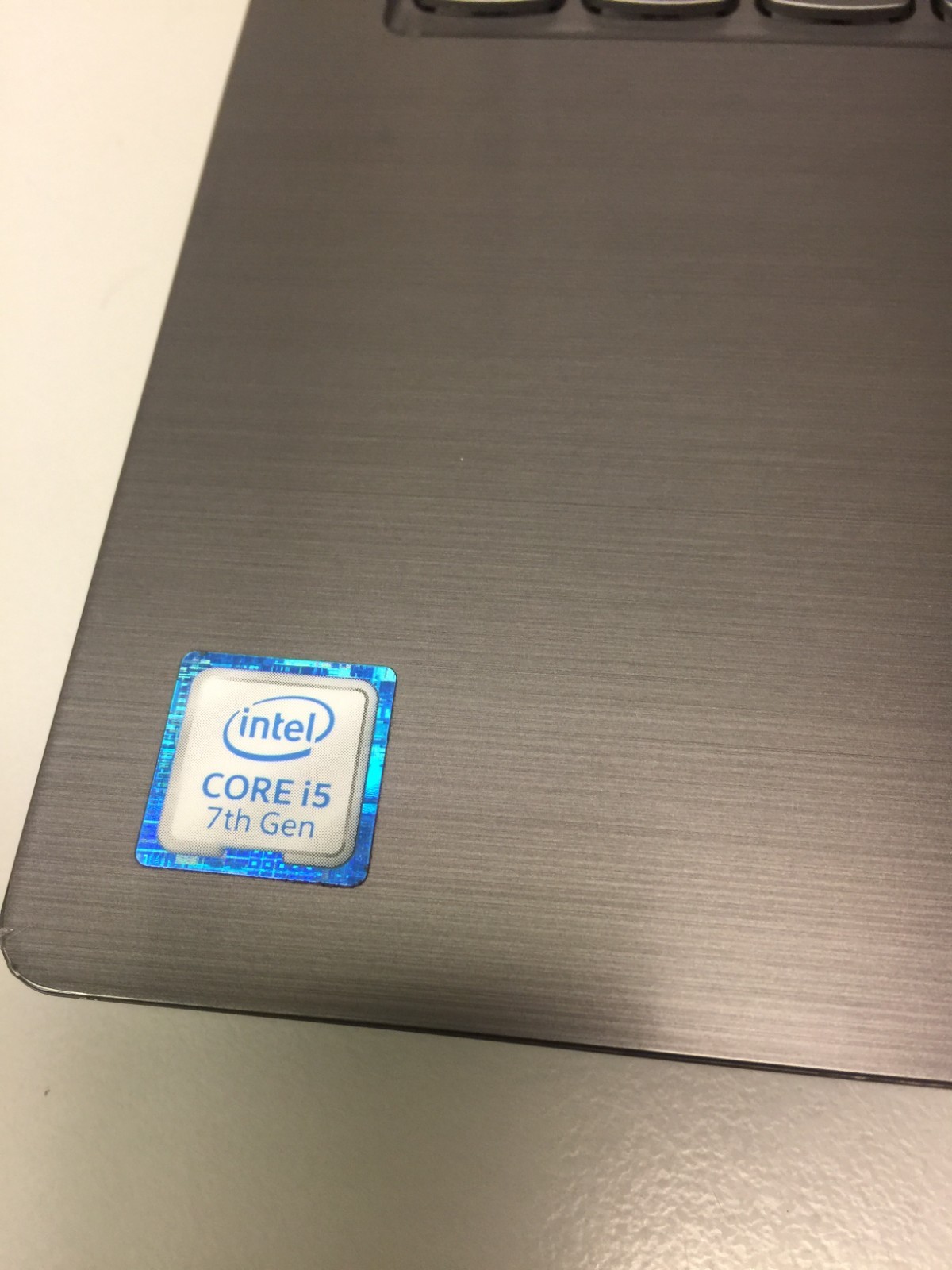 LenovoV330-15IKB (81AX) core i5 7th gen 2.50 ghz 8 GB RAM 256 GB SSD WIN 11 PRO