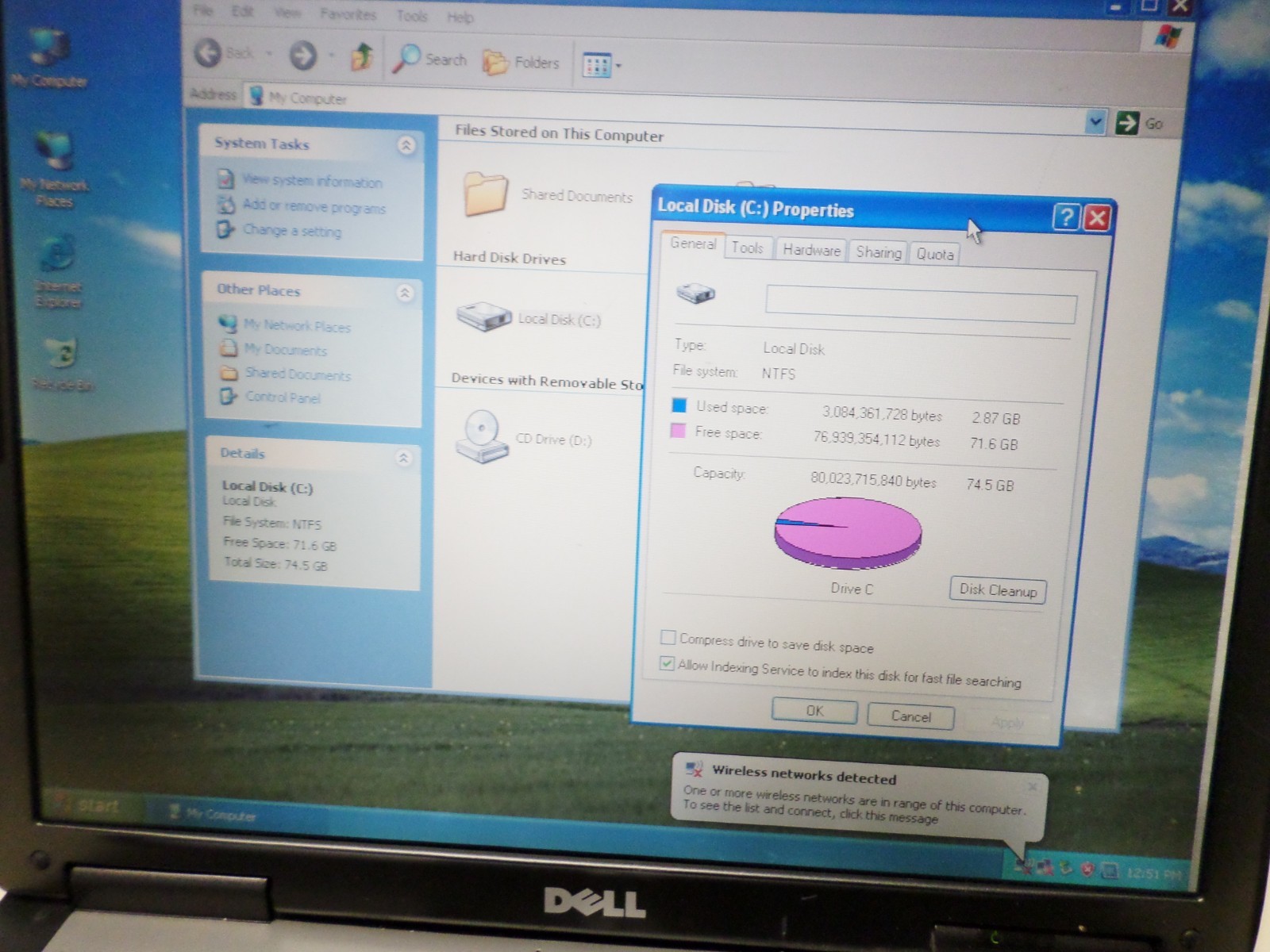 Dell Latitude D520 laptop Core 2 Duo 1.66GHz 1GBRAM 80 GB CD Serial port Wifi