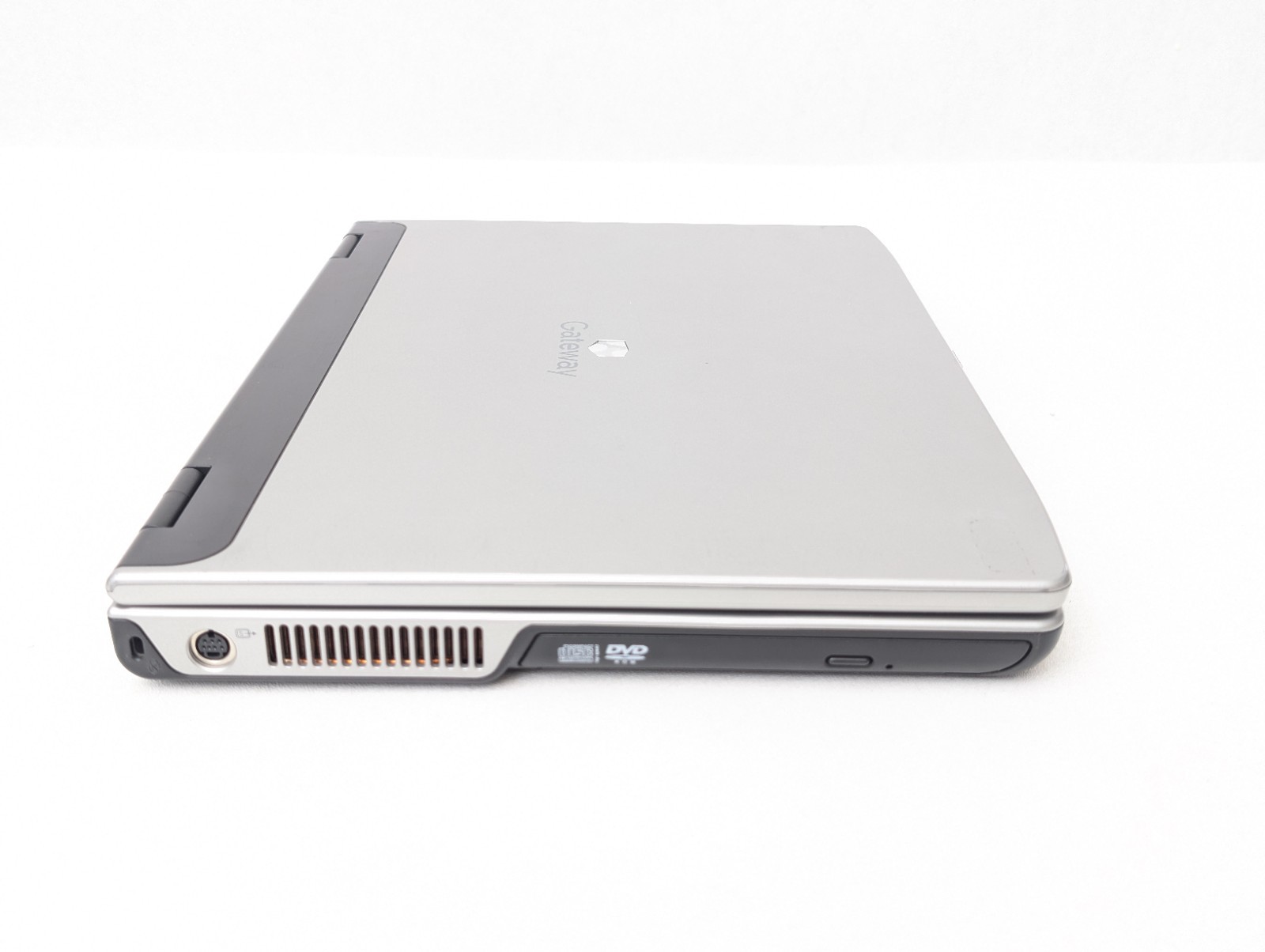 GATEWAY MA1 M460E Pentium M 512mb No HDD, OS, POWER ADAPTER Boots To BIOS