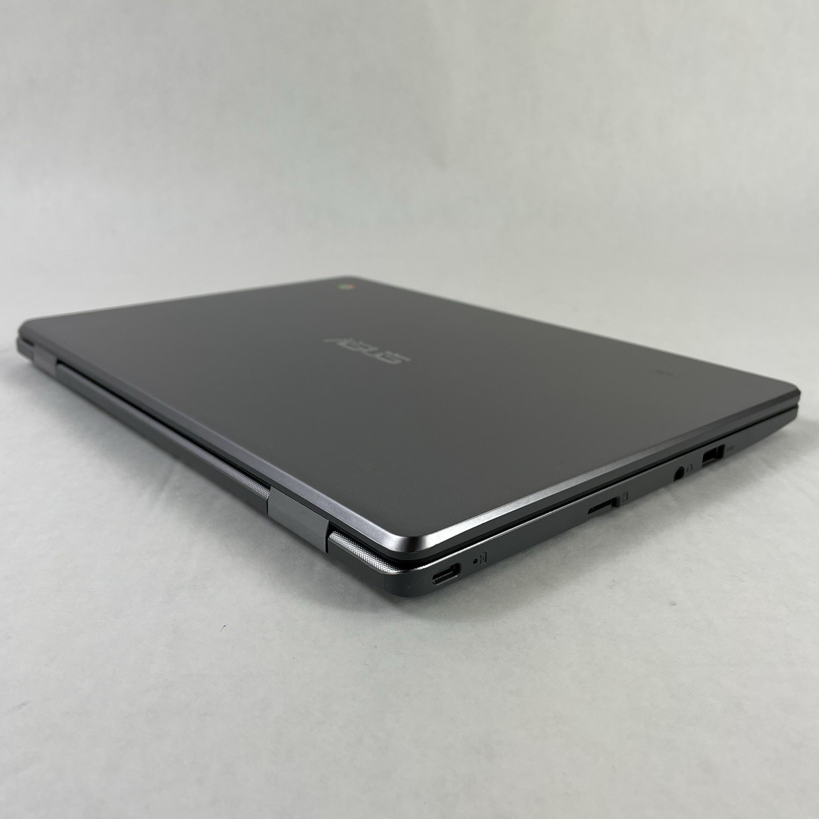 Asus NoteBook CX22N 11.6″ Celeron N3350 1.10 GHz 4 GB RAM 16 GB SSD