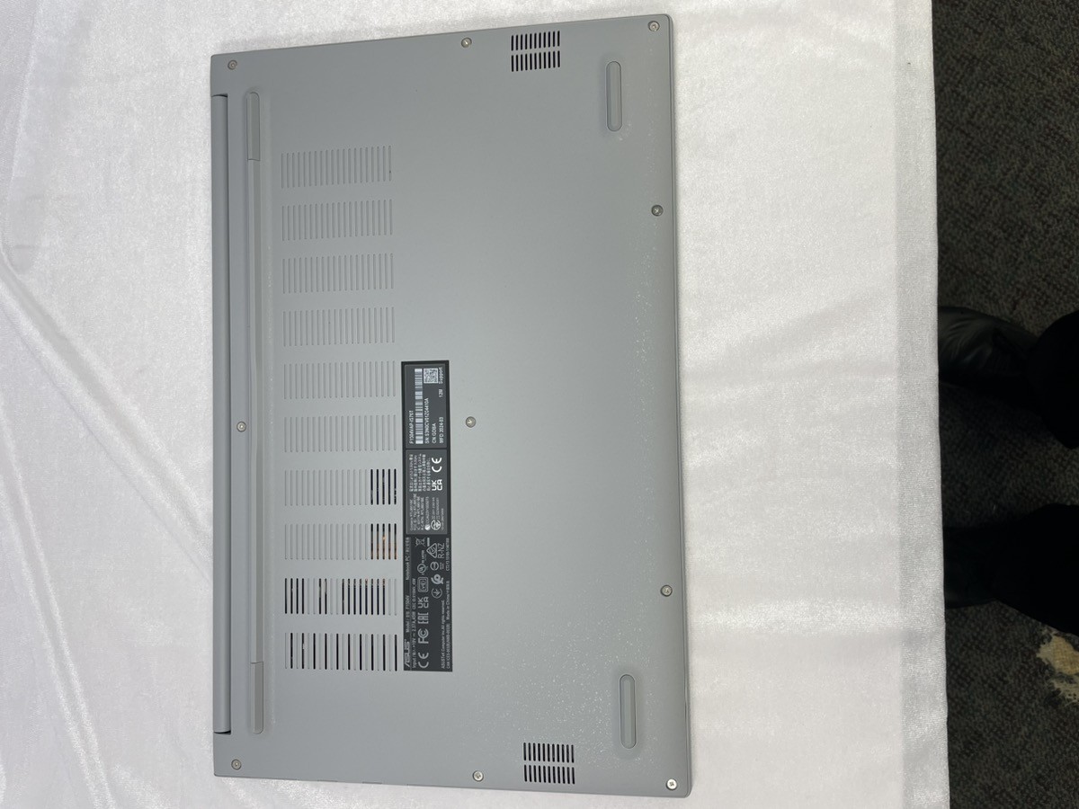 ASUS VIVOBOOK F1504V LAPTOP (B08001491)