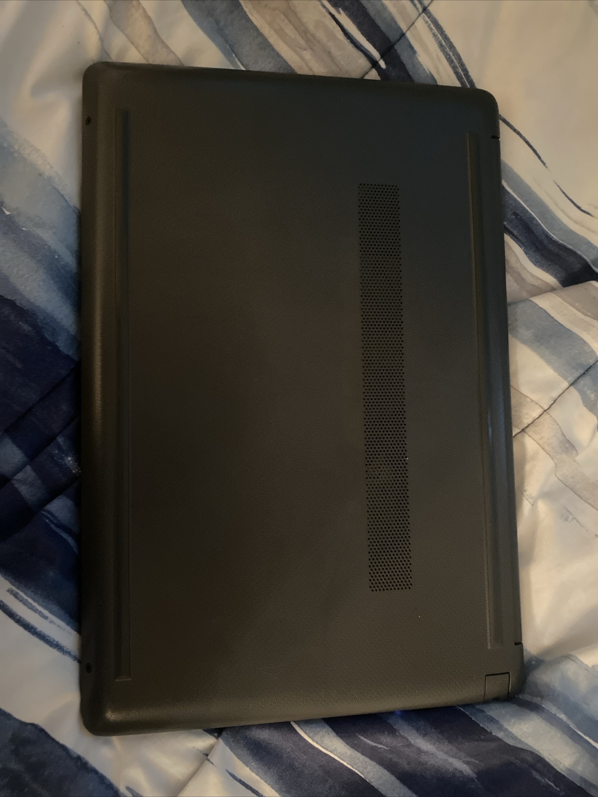 HP 255 G8 Notebook PC 4gb Ram AMD 3020e Windows 10