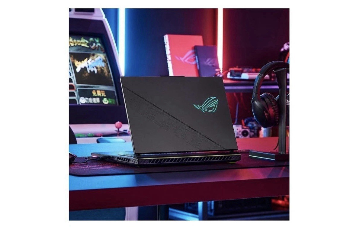 ASUS ROG Strix G16 Gaming 16 RTX 4060 i9-14900HX 16GB 1TB Win 11 H G614JVR-ES94