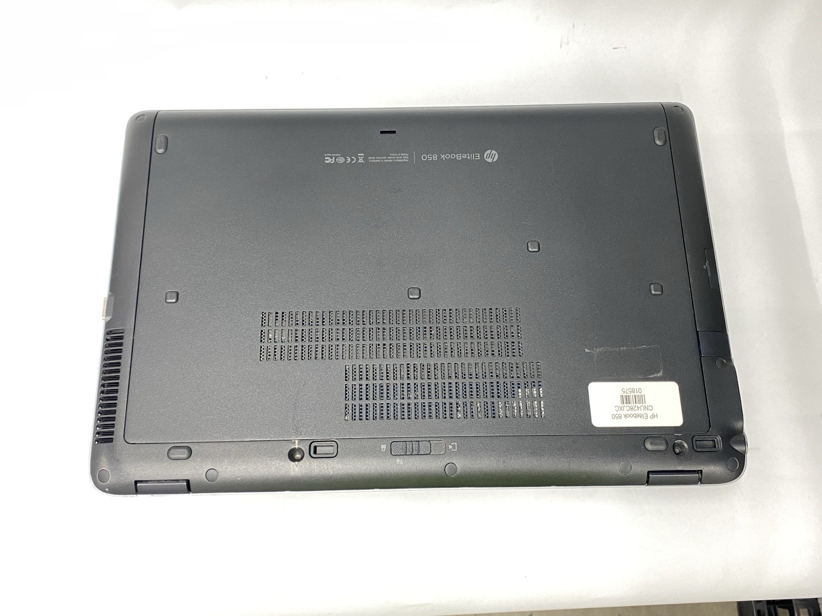 Lot of (6) HP EliteBook 850 G1 – HD – i5-4200u – No RAM/SSD/OS – READ