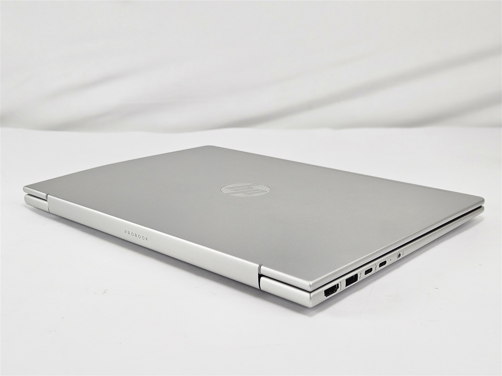 HP ProBook 445 G11 Ryzen 7 7735U 16GB RAM 256GB SSD AMD Radeon 680M