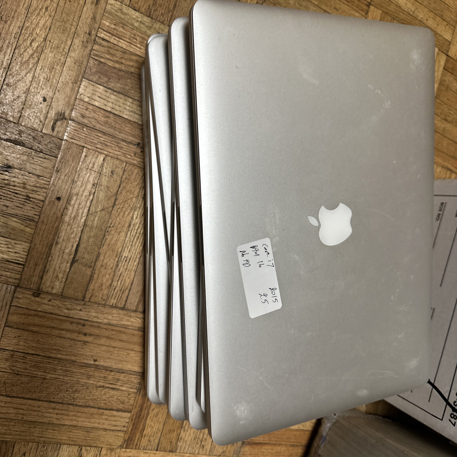 9 Mixed MacBooks Pro No Hard-rives