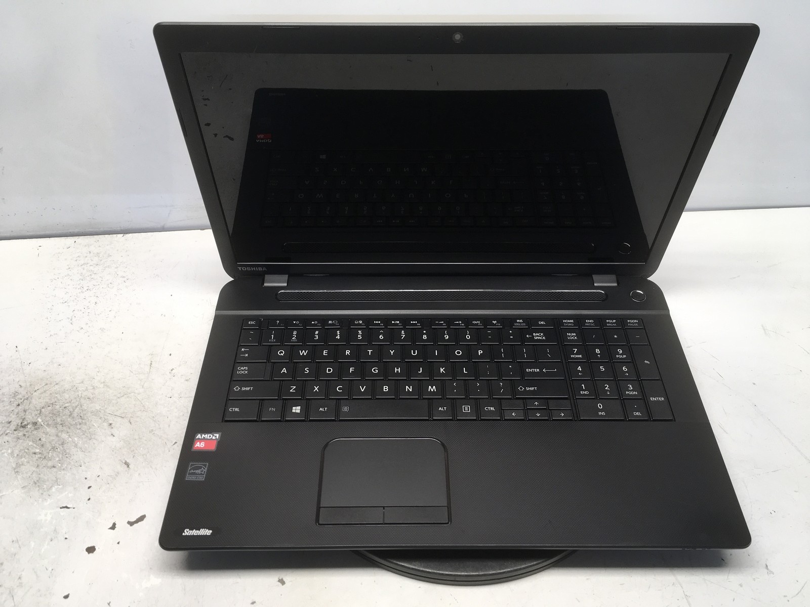 Toshiba Satellite C75D-B7304 AMD A6-6310 1.8GHz 8 GB NO HDD No Batt