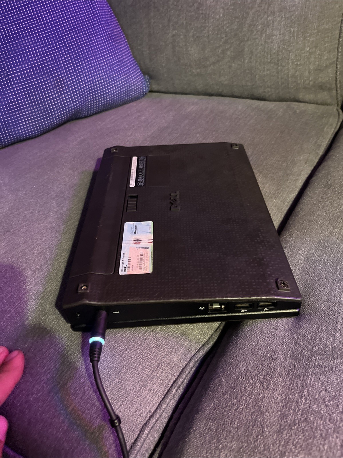 Dell Latitude 2100 Intel Atom N270 1.60GHz 2GB RAM Windows 7