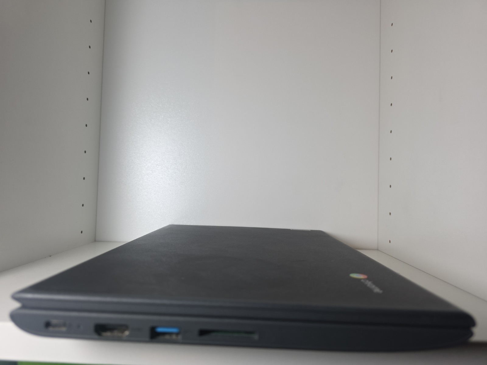Lenovo 100e Chromebook 2nd Gen MTK 11.6″ Chrome OS Black MediaTek w/ Charger