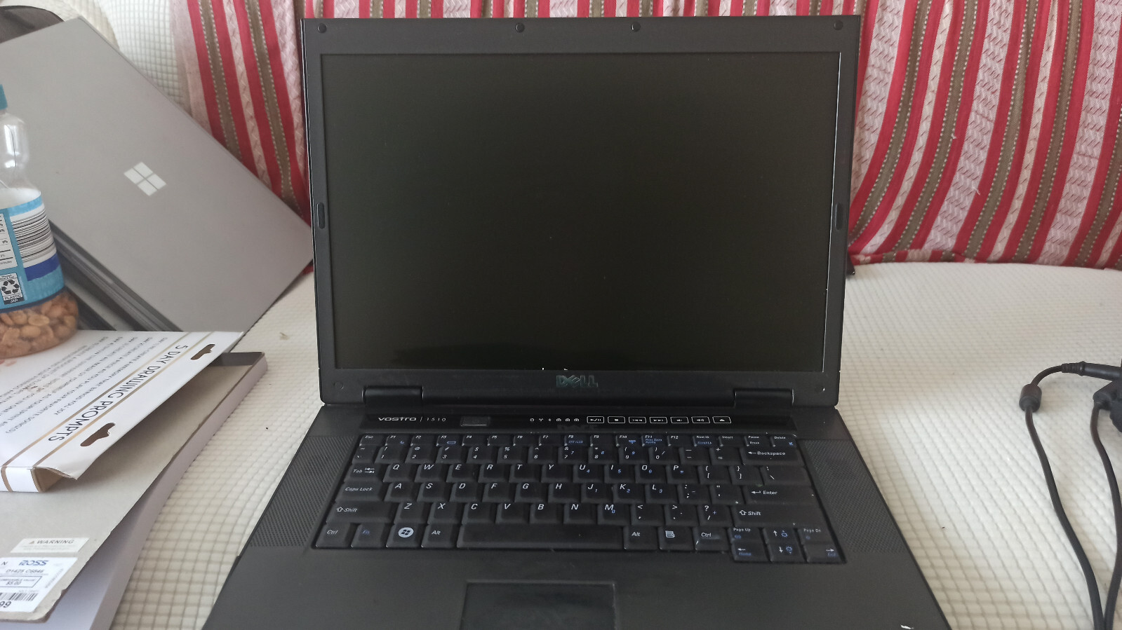 Dell Vostro 1510 lot of three 15.4″ Intel Core 2 Duo 2.0GHz 4GB RAM 700GB HDD