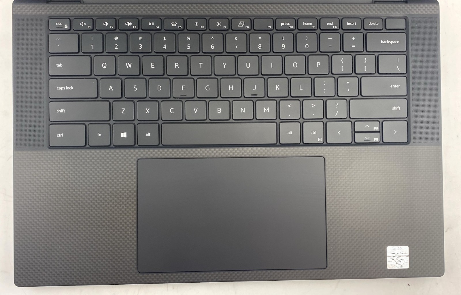 Dell Precision 5550Core i7 10th Gen 2.60GHz 10750H 32GB 500GB Win 11 Pro Grade-B