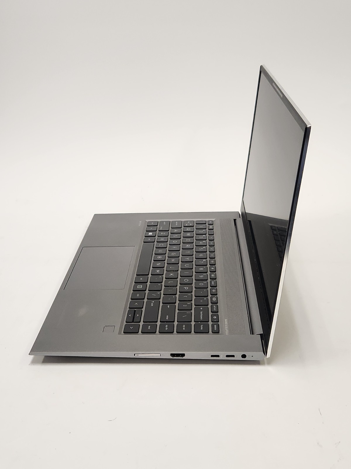 HP ZBook Studio G7 Mobile Workstation i7-10750H 2.6GHz 16GB 512GB T1000 WIN 11