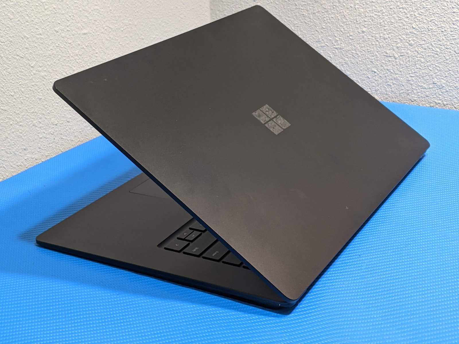 MS Surface Laptop 3 1873 15″2496×1664 TOUCH Ryzen 5 3850U 2.1GHz 8GB 256GB AS-IS