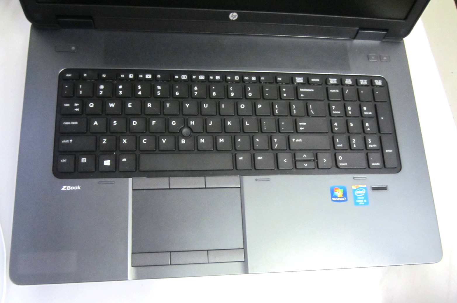 HP ZBook 17 G2 i5-4310M 2.70GHz 16GB 256GB LAPTOP NO OS/BTRY READ DESCRIPTION