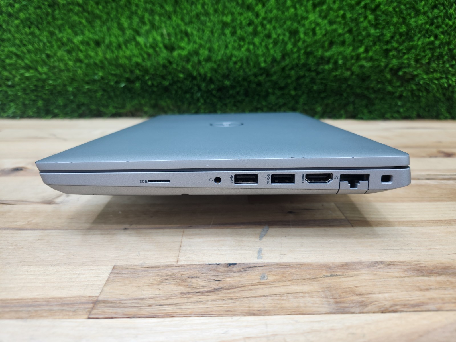 Dell Latitude 5431 14″ FHD Laptop i7-1270P 16GB RAM 256GB SSD Windows 11 Pro ~