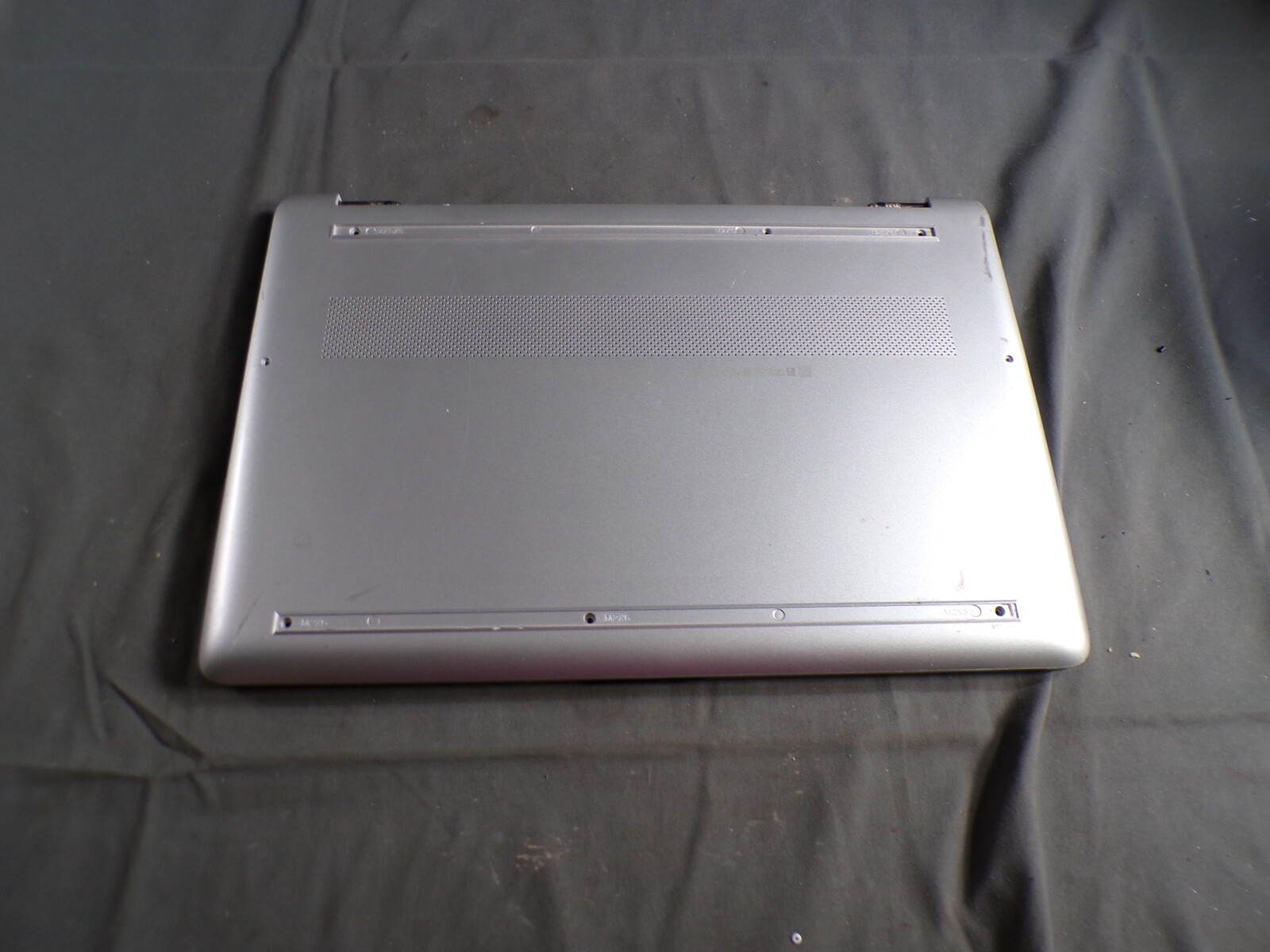 HP LAPTOP i5-DY1XXX INTEL CORE I5-1035G1 12GB RAM