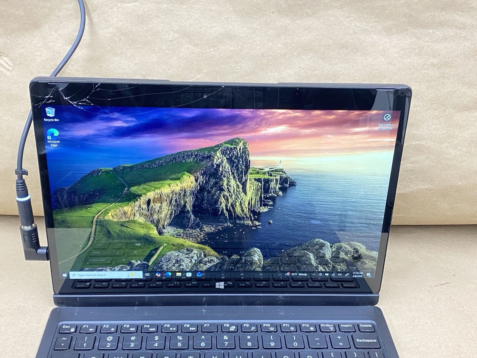 Dell Latitude 7275 – 12.5″ FHD – Touch – m5-6Y57 – 8GB – 128GB – Win 10 – READ