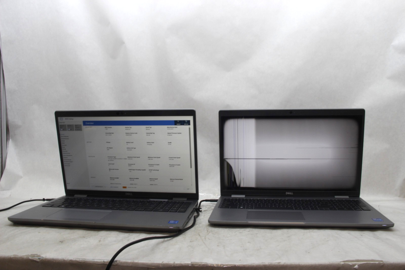 Lot of 1 Dell Latitude 5521 & 1 5530 15.6″ Laptops i7 No RAM NO SSDS AS-IS