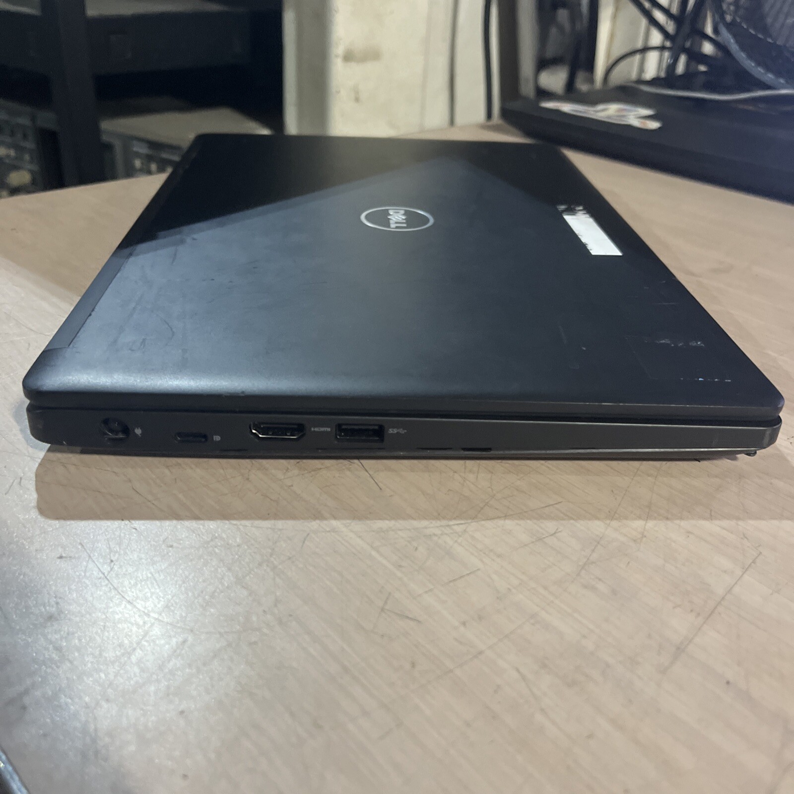 DELL LATITUDE 5280 INTEL CORE I3-7100U 2.40GHZ 8GB RAM NO HD +