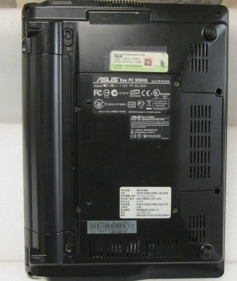 Asus Eee PC900HA Netbook- For parts / repair
