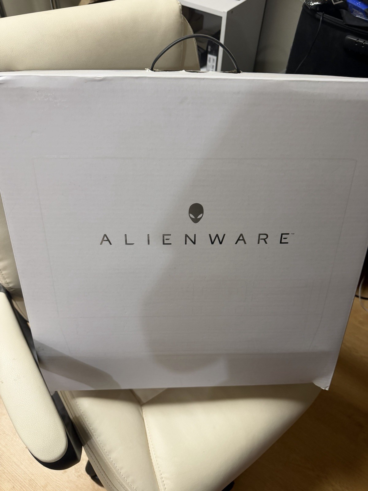 Alienware Area-51m R2 17.3″ i7-10700 16GB RTX 2070 Super 1TB SSD W11