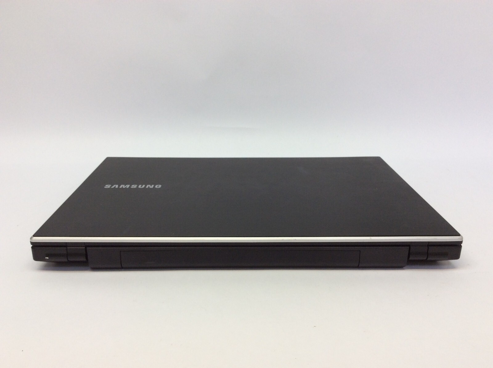 Untested Samsung Win 7 Quad Core AMD Radeon A6 Vision Notebook Laptop NP305V5A