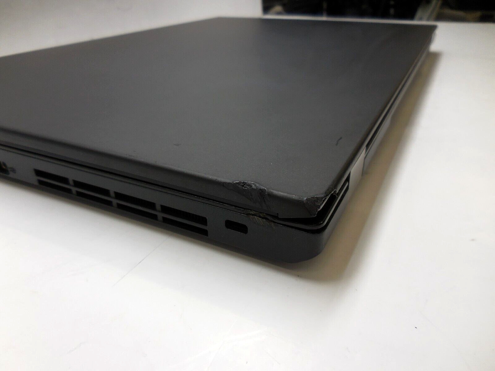 Lenovo ThinkPad T560 Intel Core i5-6300U 2.40GHz 8GB RAM, 250GB SSD, NO OS