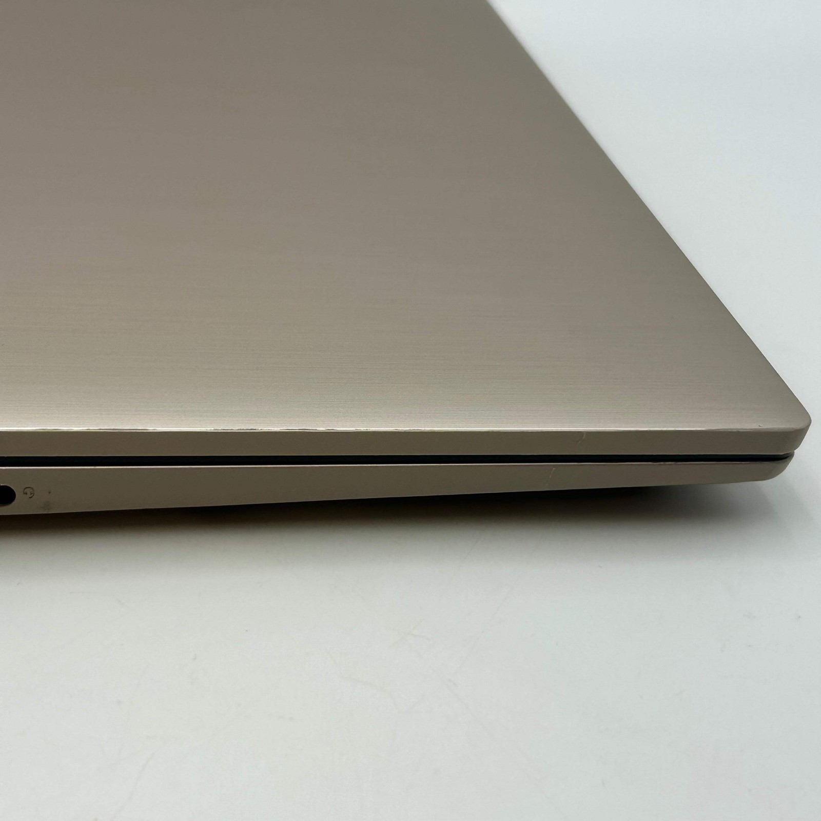 Lenovo IdeaPad 3 14″ Laptop AMD Ryzen 5 5000 12GB RAM 256GB SSD 15ALC6 *READ*