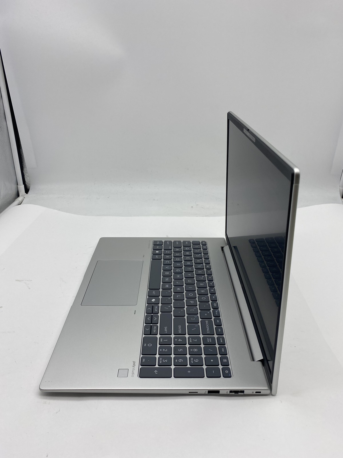 HP EliteBook 665 16″ G11 AMD RYZEN 7 PRO 7735U 8GB RAM 512GB SSD W11P
