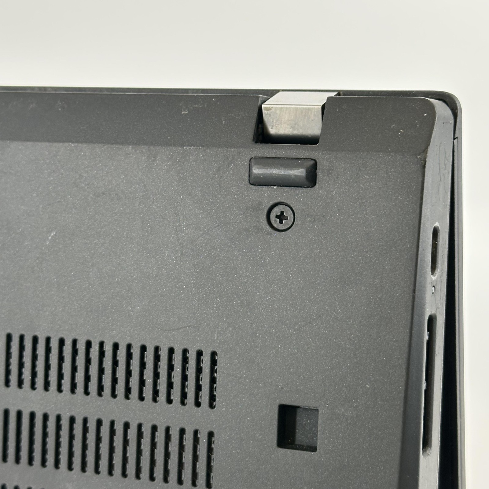 Lenovo ThinkPad T495 14 FHD 2.1GHz Ryzen 5 PRO 3500U 8GB 256GB SSD -Bad Esc Key