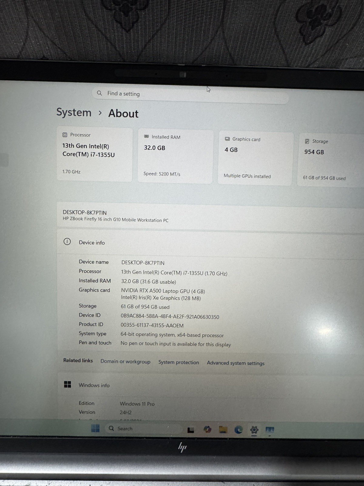 HP ZBook Firefly 16 G10 Mobile Workstation Core i7-1355U RTX A500 32GB 1TB