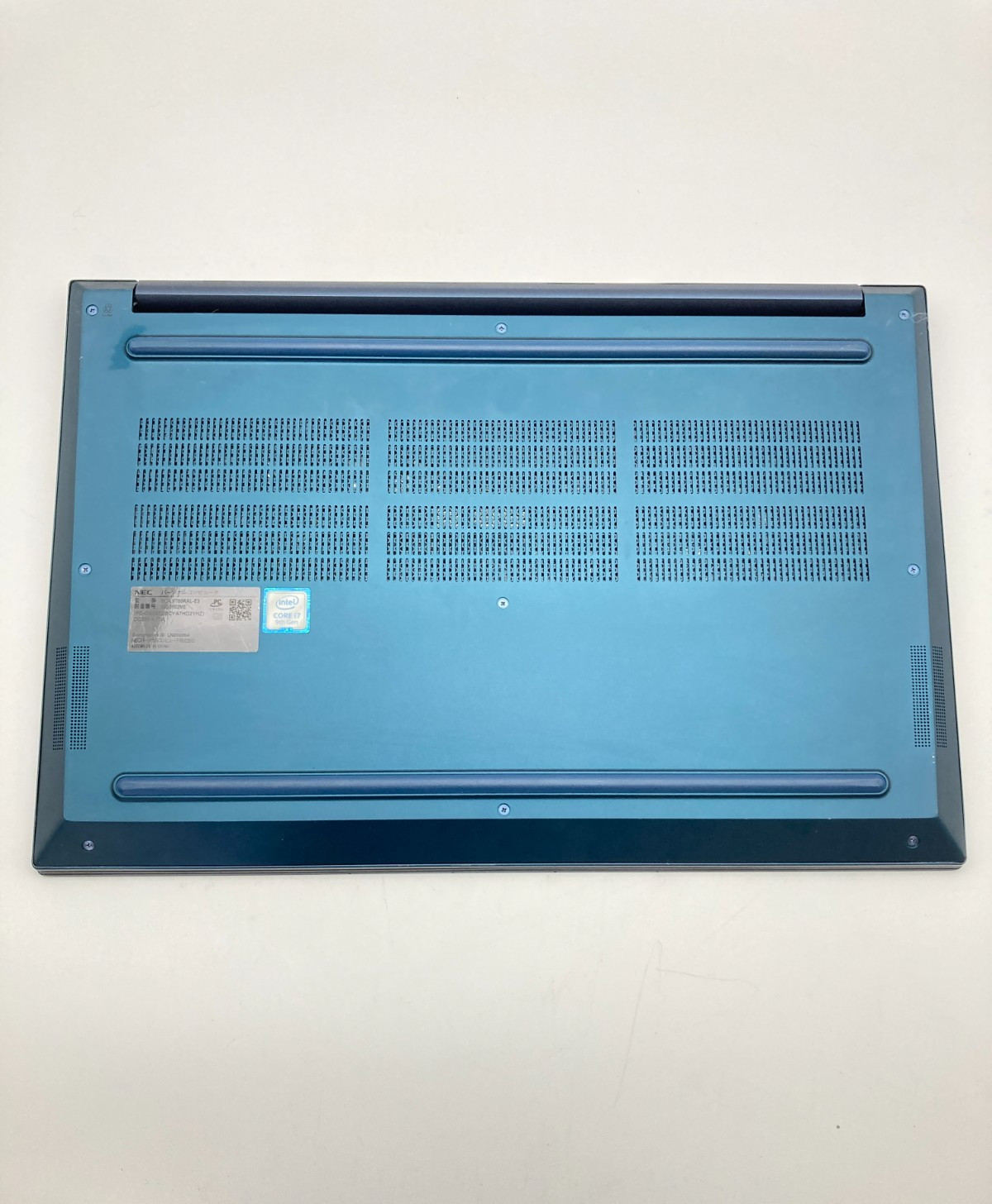 NEC Lavie PC-LV750RAL-E3 Core i7-9750H RAM 8GB SSD 512GB OLED 4K (3840×2160)