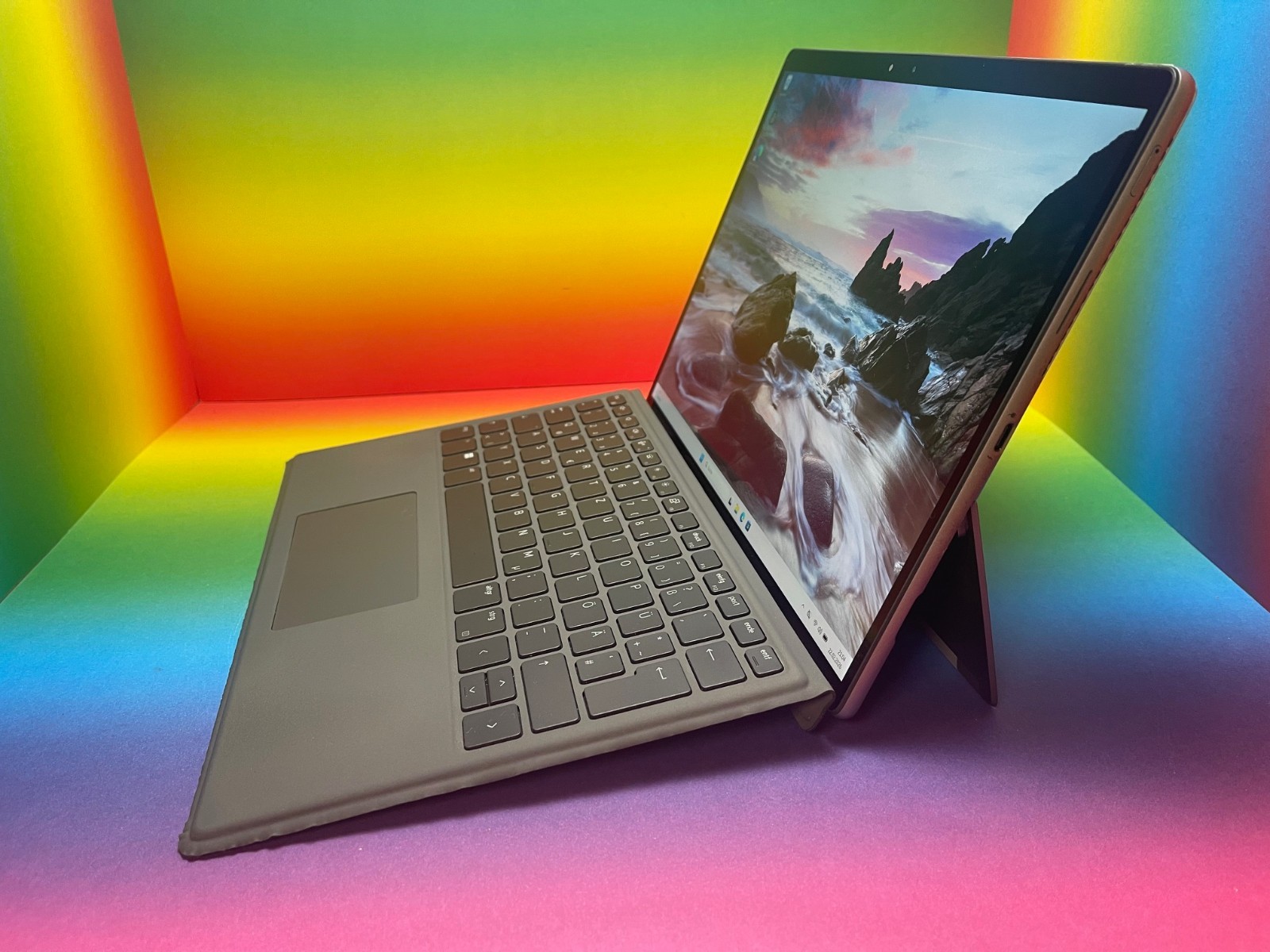 Dell Latitude 7320 2-in-1 LTE eSIM i5-1140G7 8GB 256GB 13″ De Win11Pro FID ST