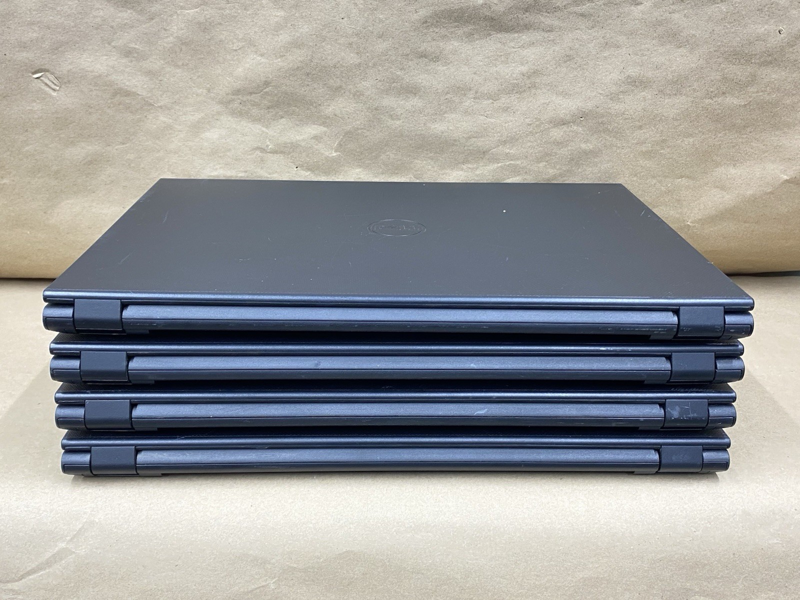 Lot of (4) Dell Inspiron 3542 – 15.5″ HD – i3-4030U – No RAM – NO HDD/ OS – READ