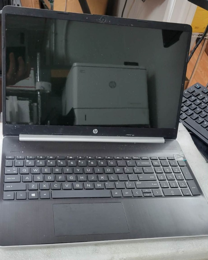 HP 15-DY1024WM | INTEL CORE I3-1005G1 1.20GHZ | 8GB | NO SSD/NO OS
