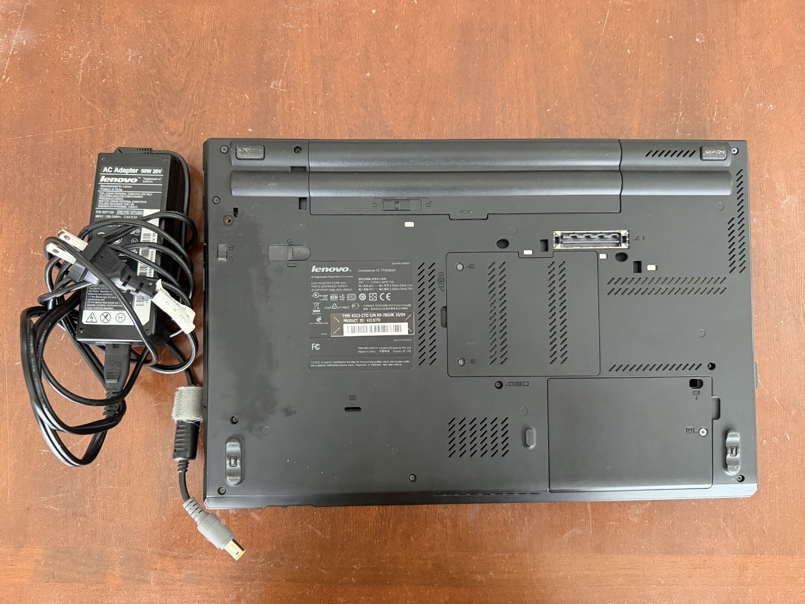 Lenovo ThinkPad T510 15.6″ i5-M520 2.40Ghz 4GB SSD 128GB DVDRW Windows 10